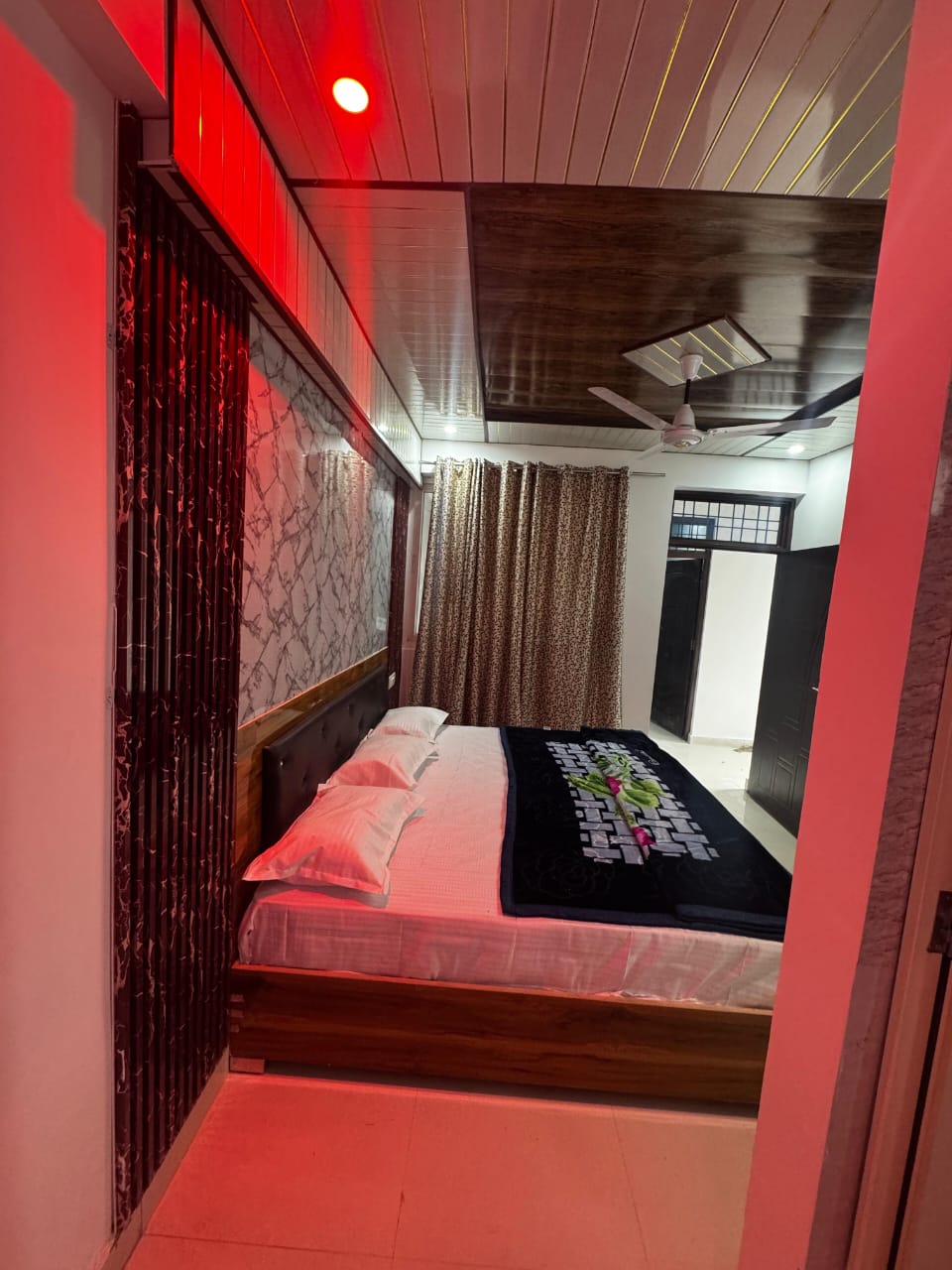 Luxury Suite